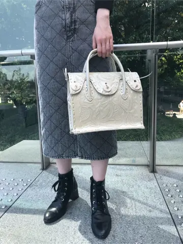 Carving Tribes 村上 麗華 コーディネート画像