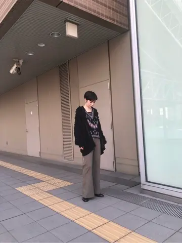 Carving Tribes 村上 麗華 コーディネート画像