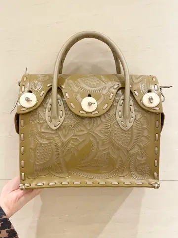 Carving Tribes 小池　悠花 コーディネート画像