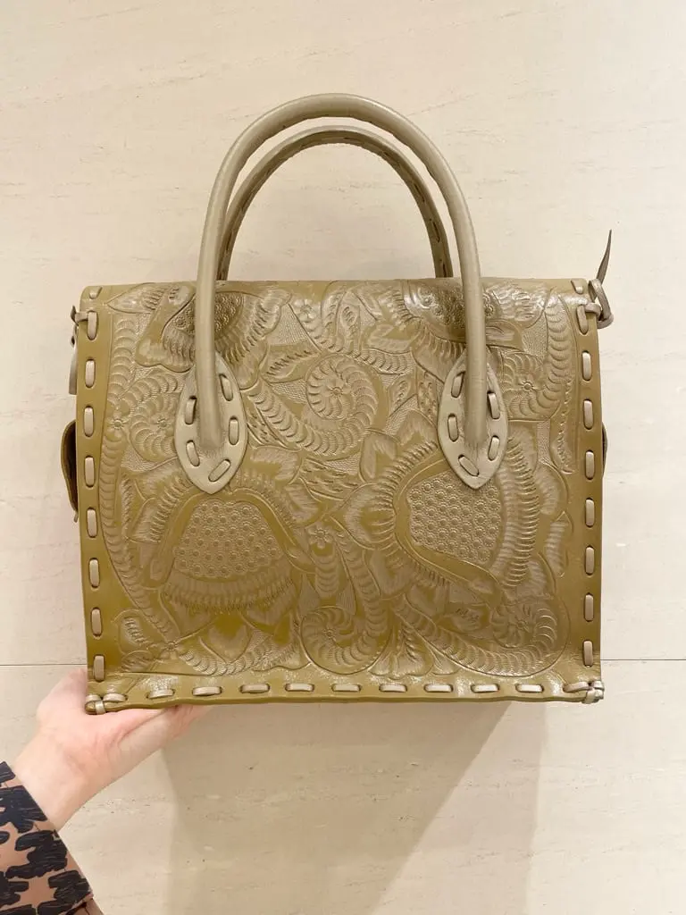 Carving Tribes 小池　悠花 コーディネート画像