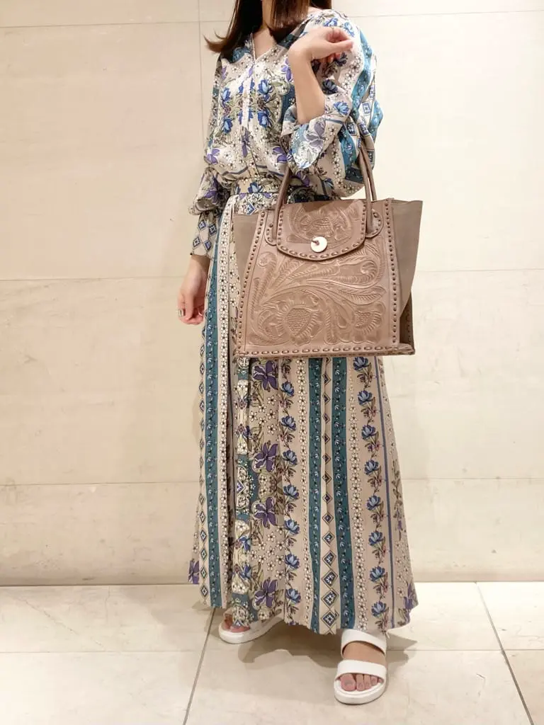 Carving Tribes 小池　悠花 コーディネート画像