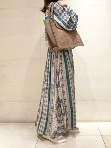 Carving Tribes 小池　悠花 コーディネート画像