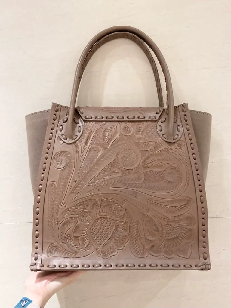 Carving Tribes 小池　悠花 コーディネート画像