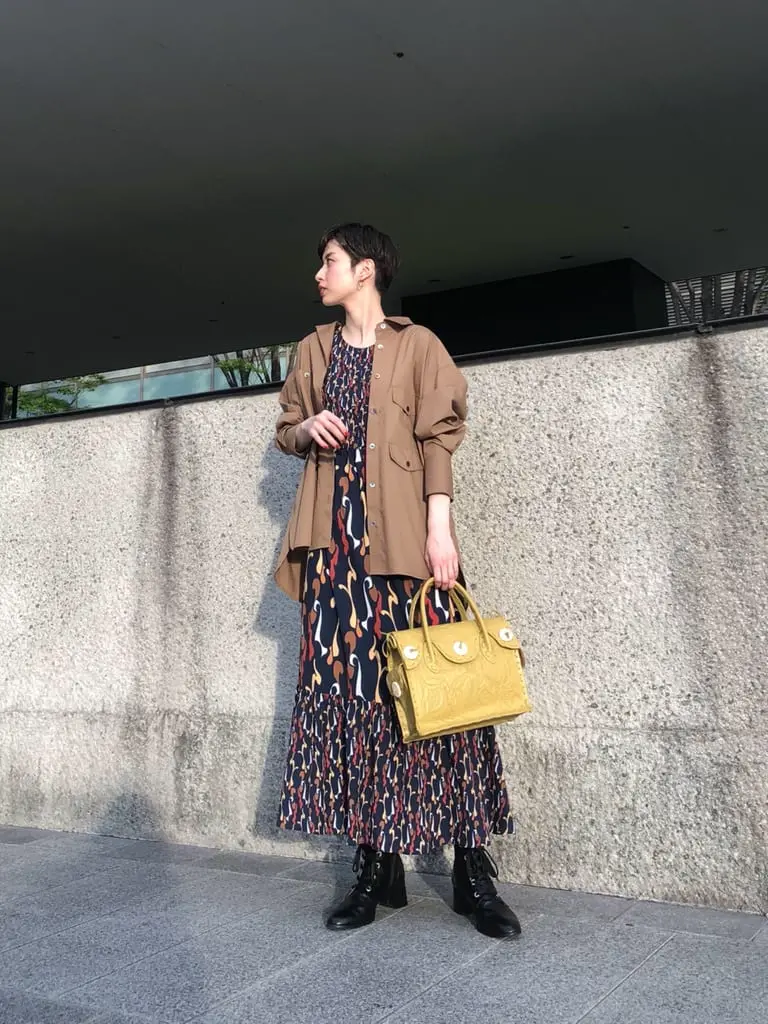 Carving Tribes 村上 麗華 コーディネート画像