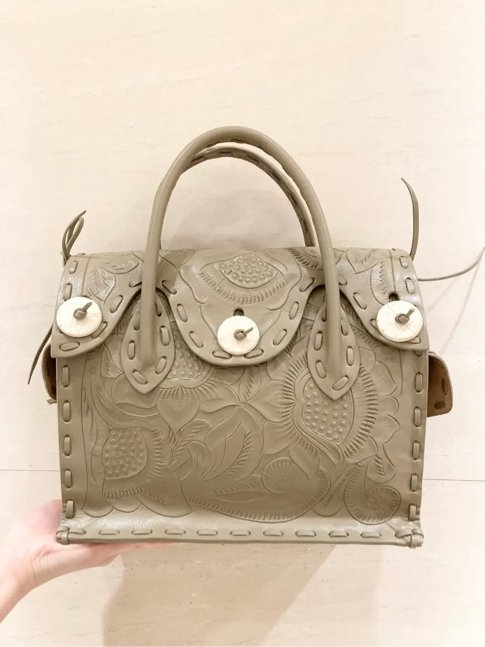 Carving Tribes 小池　悠花 コーディネート画像