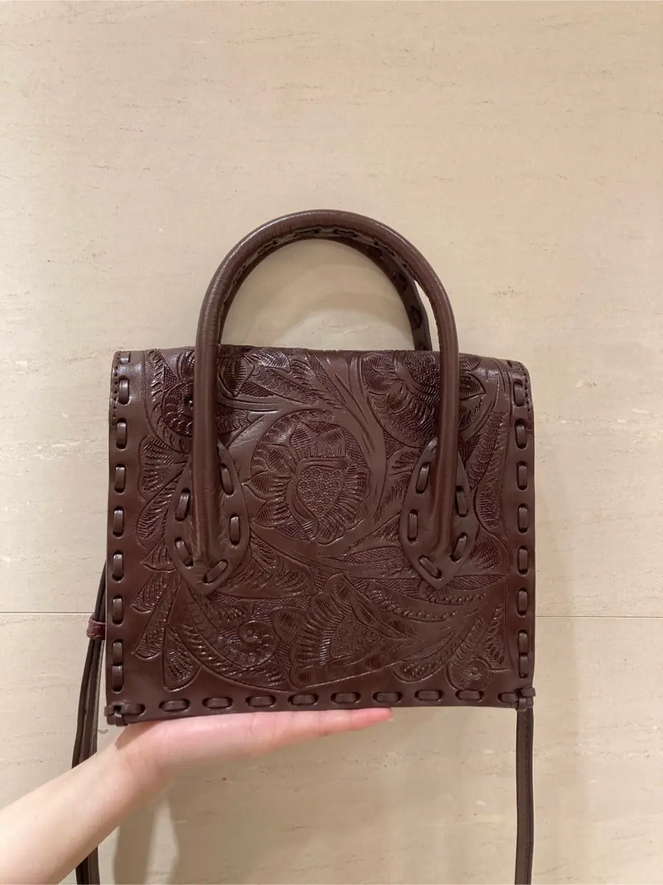 Carving Tribes 小池　悠花 コーディネート画像