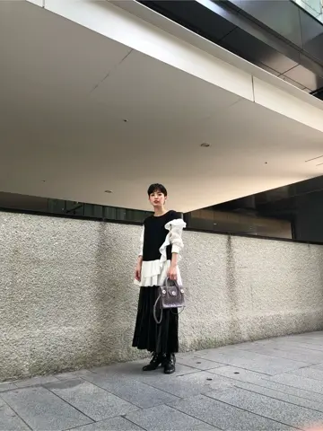 Carving Tribes 村上 麗華 コーディネート画像