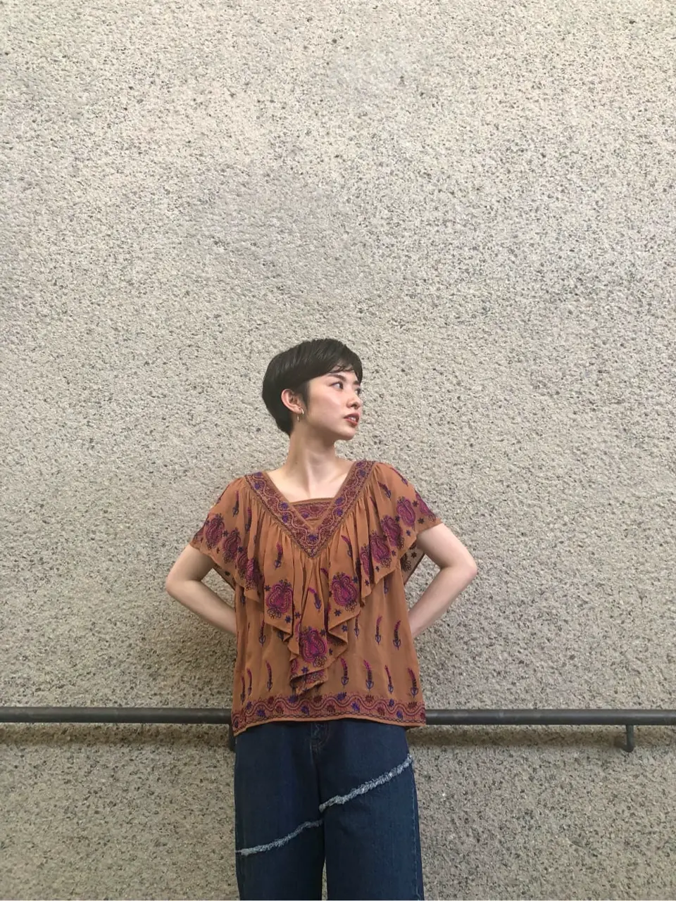 Carving Tribes 村上 麗華 コーディネート画像