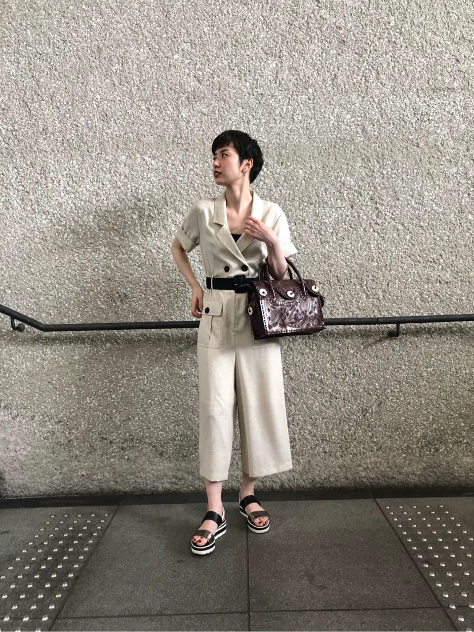 Carving Tribes 村上 麗華 コーディネート画像