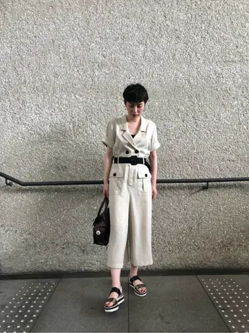 Carving Tribes 村上 麗華 コーディネート画像