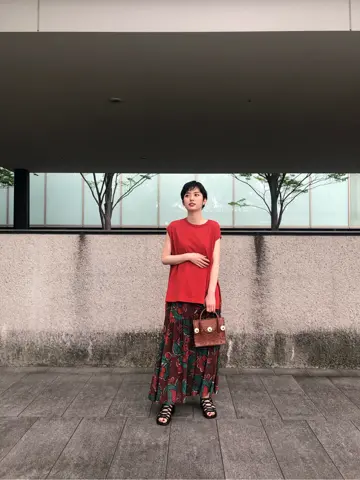 Carving Tribes 村上 麗華 コーディネート画像