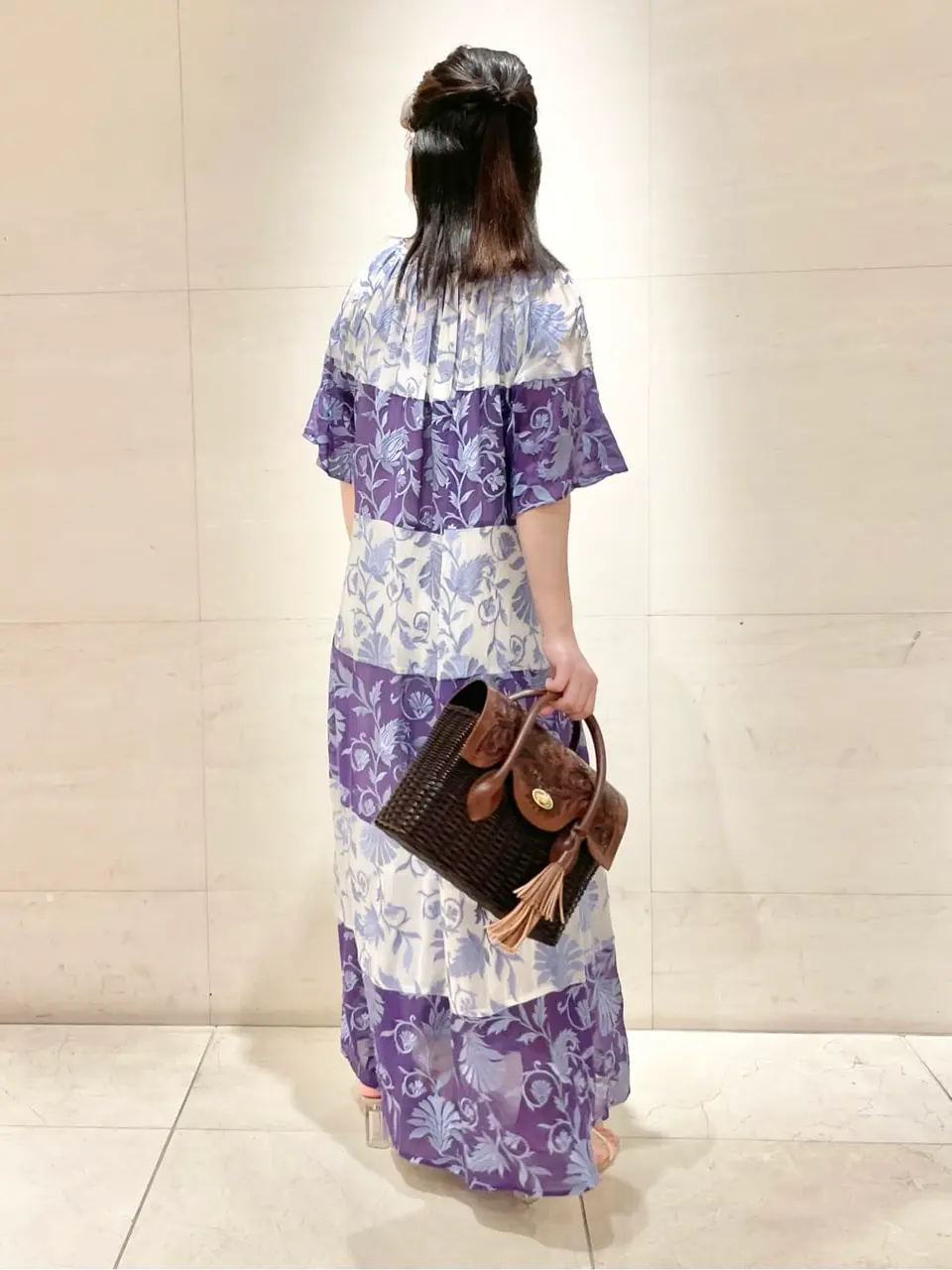 Carving Tribes 小池　悠花 コーディネート画像