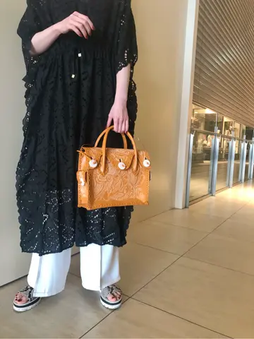 Carving Tribes 村上 麗華 コーディネート画像