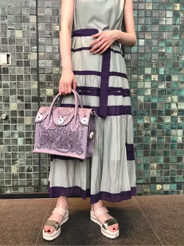 Carving Tribes 村上 麗華 コーディネート画像