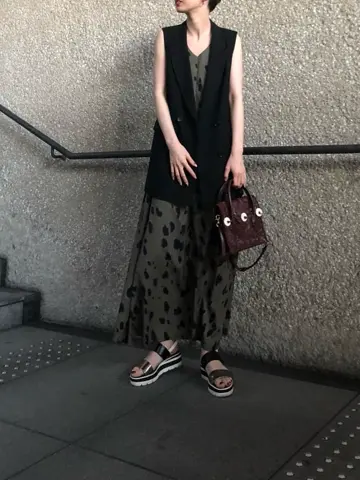 Carving Tribes 村上 麗華 コーディネート画像