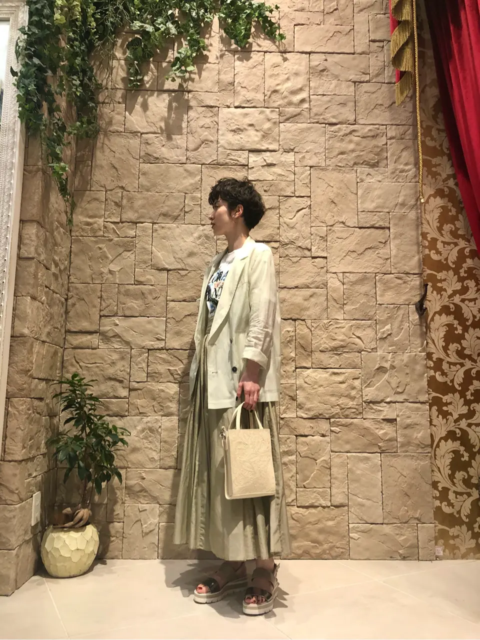 Carving Tribes 村上 麗華 コーディネート画像