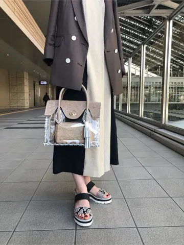 Carving Tribes 村上 麗華 コーディネート画像