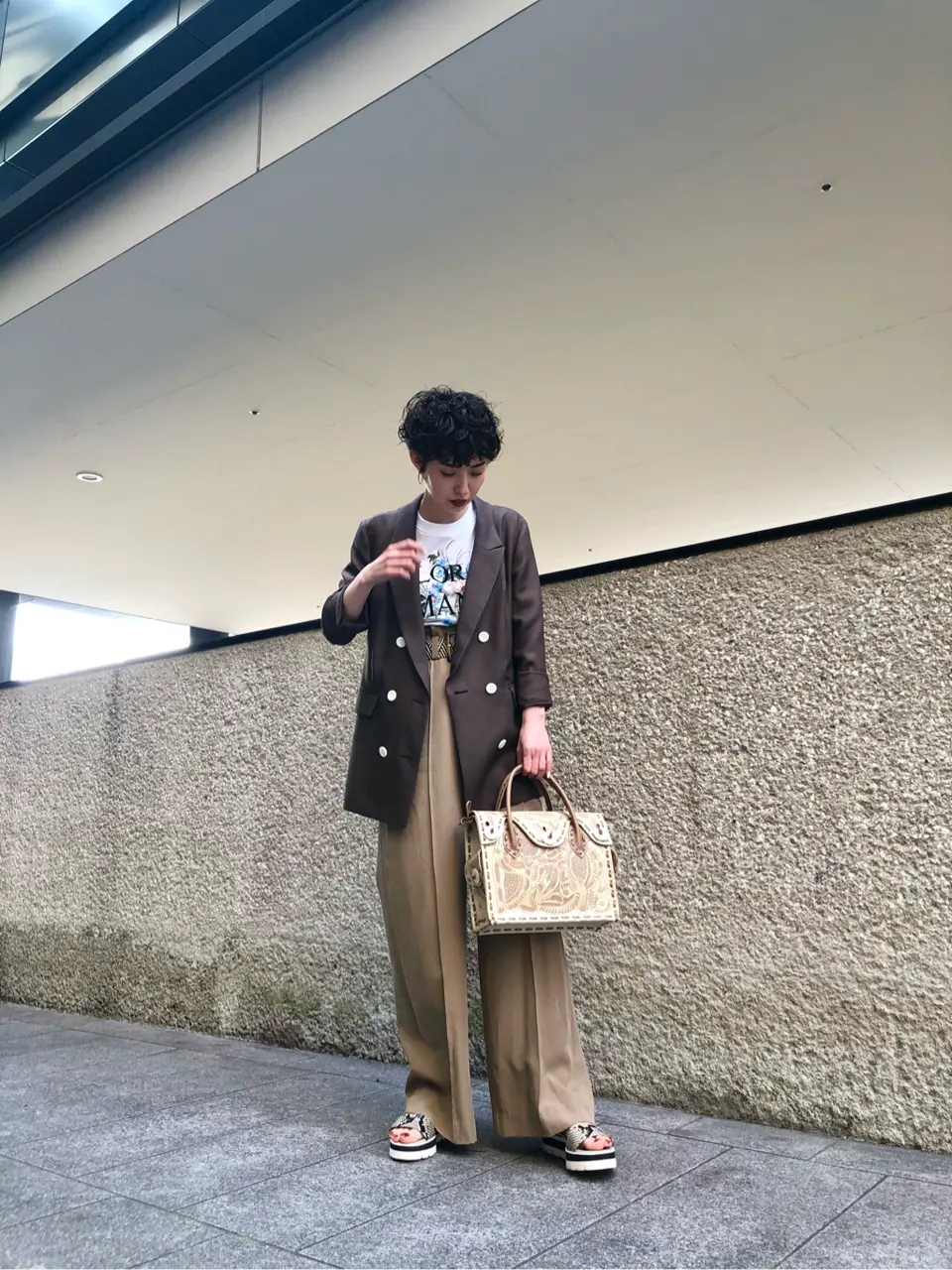 Carving Tribes 村上 麗華 コーディネート画像