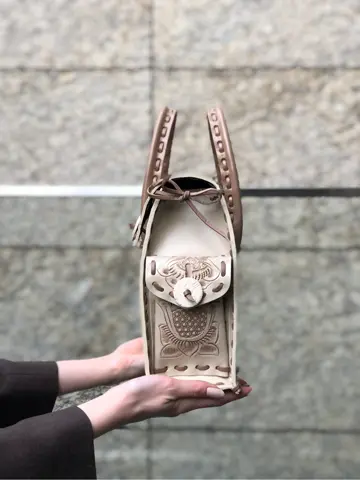 Carving Tribes 村上 麗華 コーディネート画像