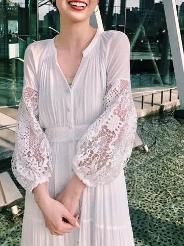 Carving Tribes 村上 麗華 コーディネート画像