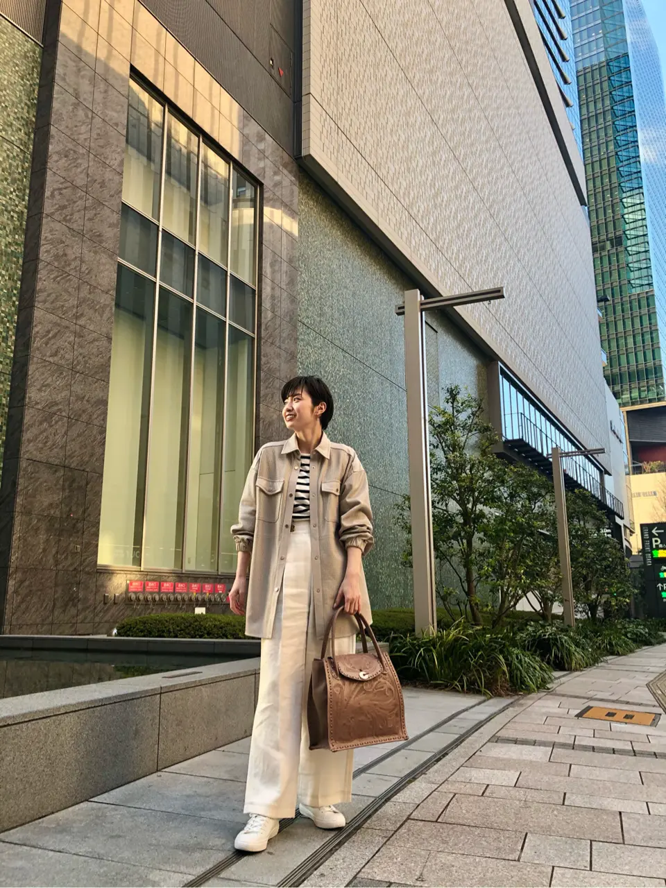 Carving Tribes 村上 麗華 コーディネート画像