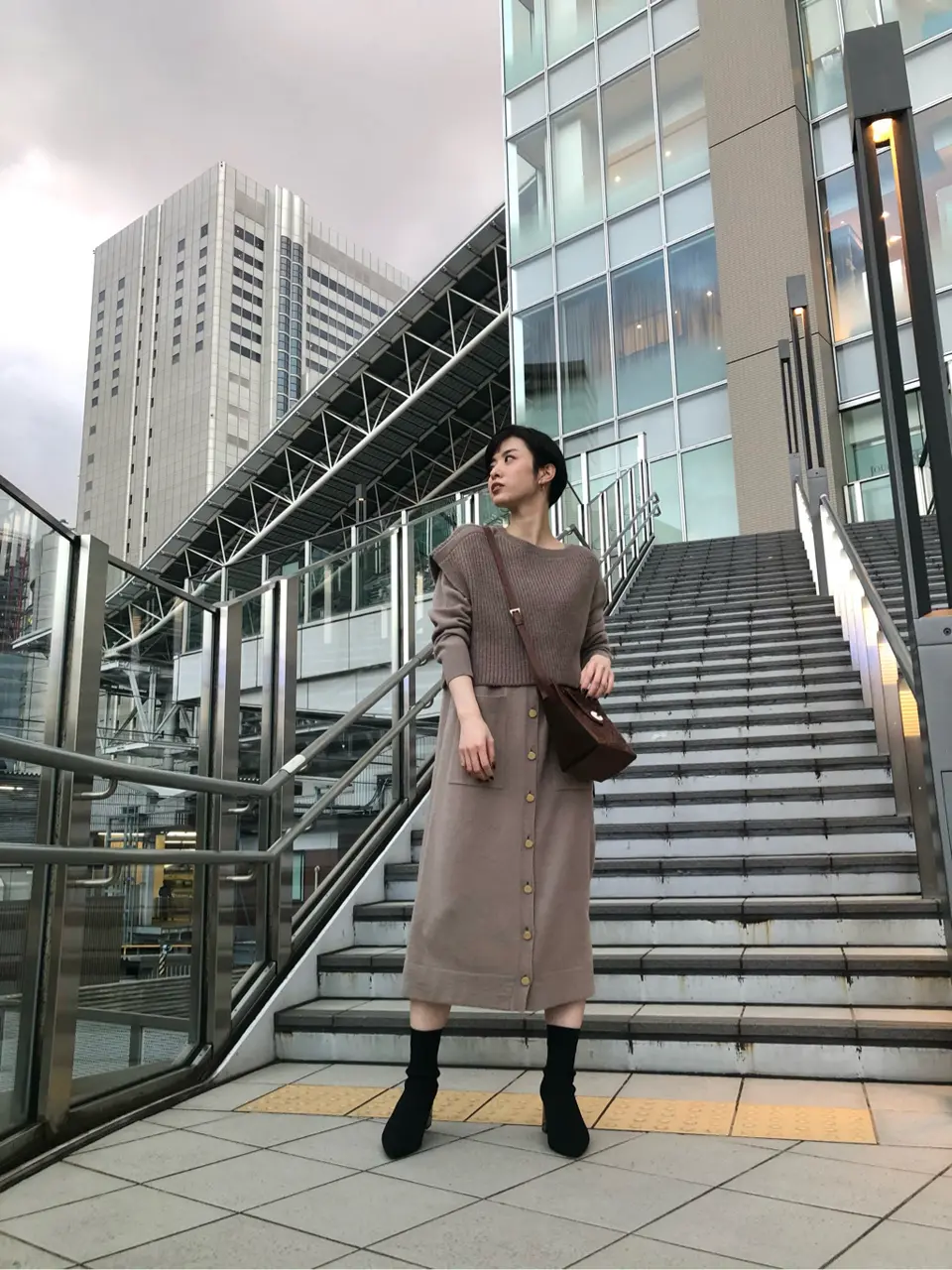 Carving Tribes 村上 麗華 コーディネート画像