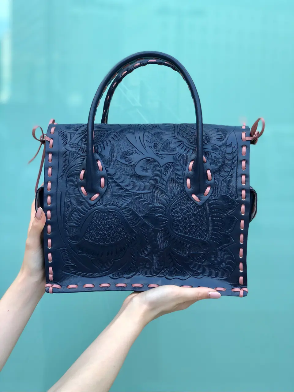 Carving Tribes 村上 麗華 コーディネート画像