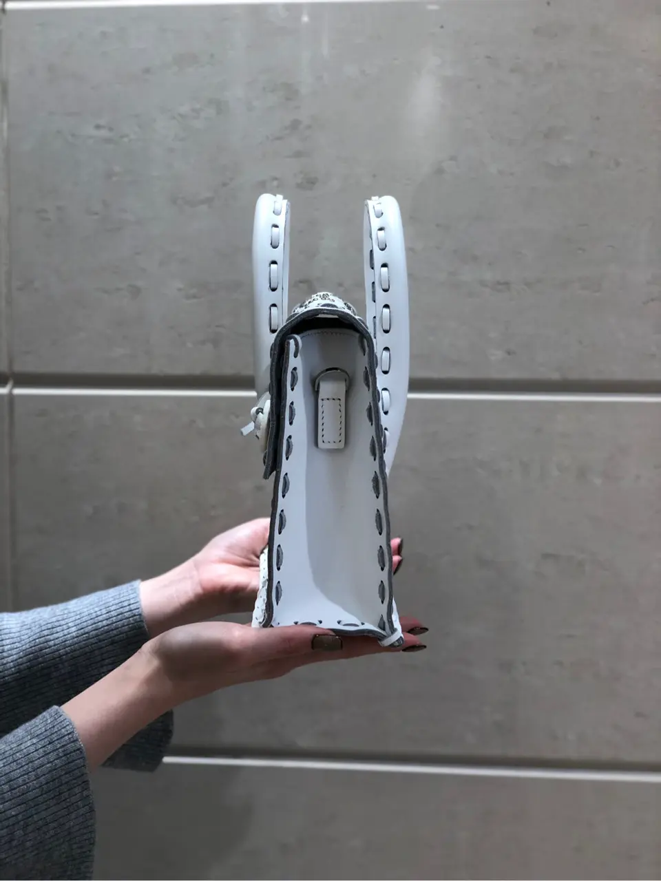 Carving Tribes 村上 麗華 コーディネート画像