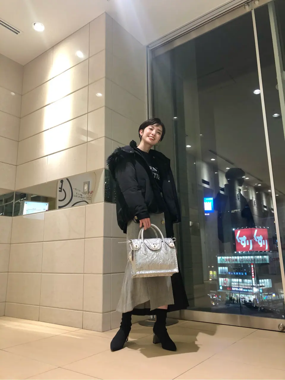 Carving Tribes 村上 麗華 コーディネート画像