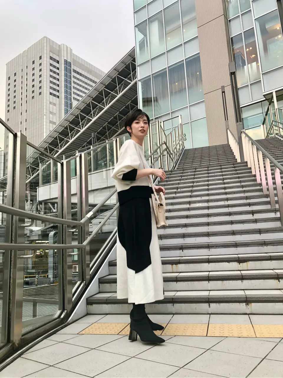 Carving Tribes 村上 麗華 コーディネート画像