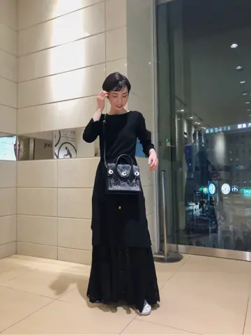 Carving Tribes 村上 麗華 コーディネート画像