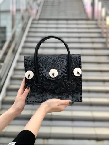 Carving Tribes 村上 麗華 コーディネート画像