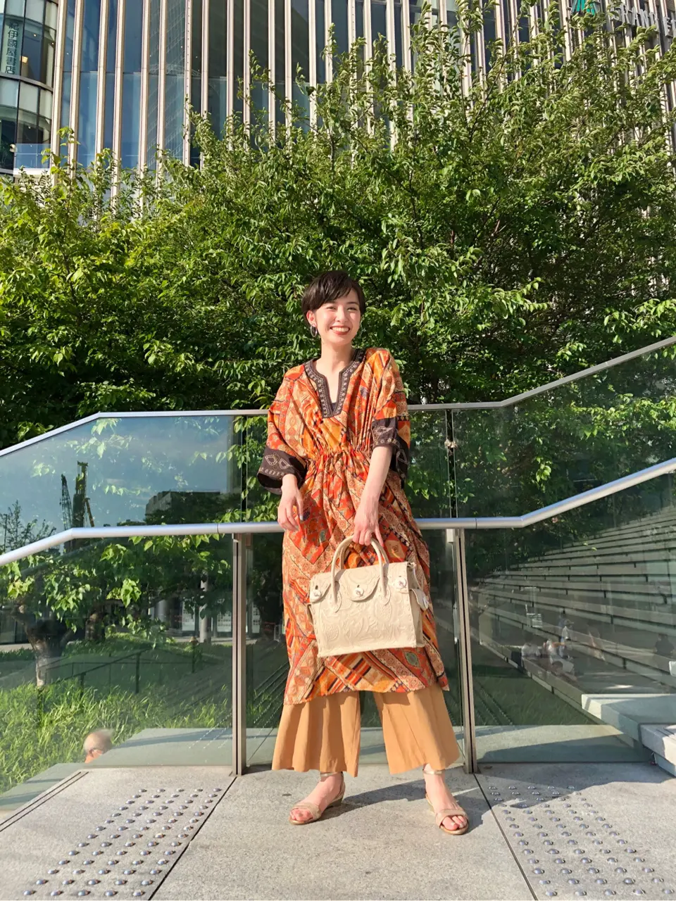 Carving Tribes 村上 麗華 コーディネート画像