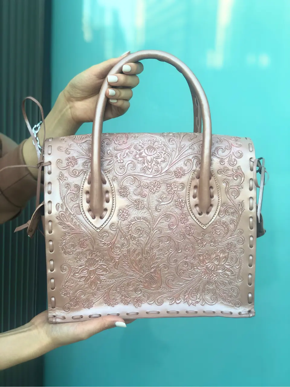 Carving Tribes 伊藤　静華 コーディネート画像