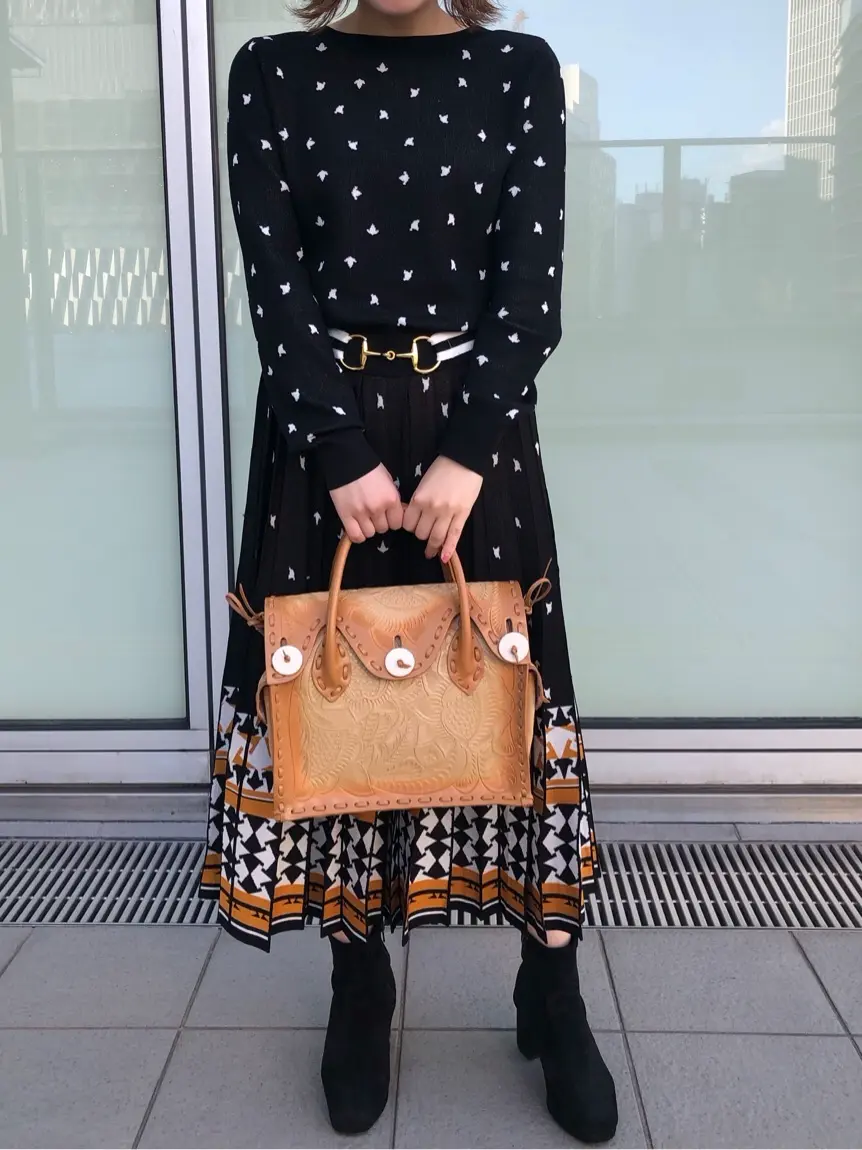  岩木　茉利奈 コーディネート画像