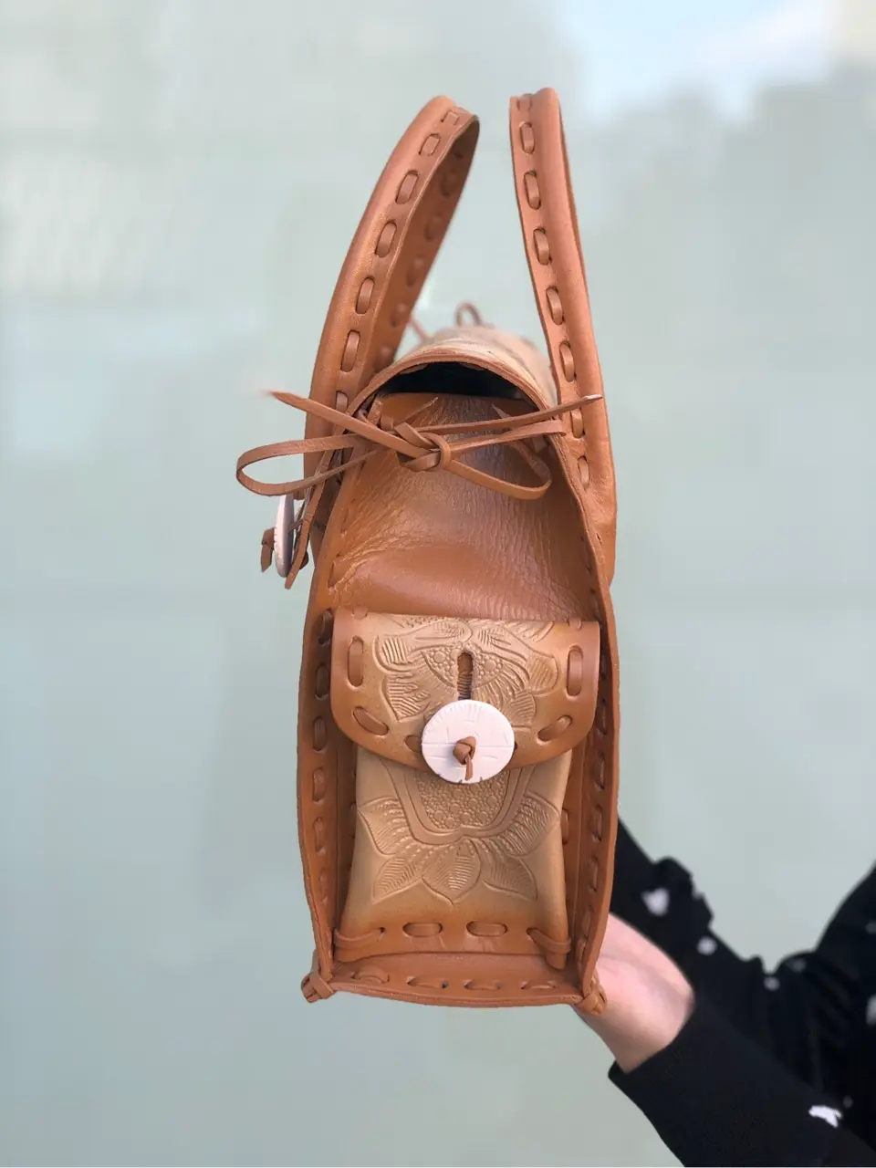 Carving Tribes 岩木　茉利奈 コーディネート画像