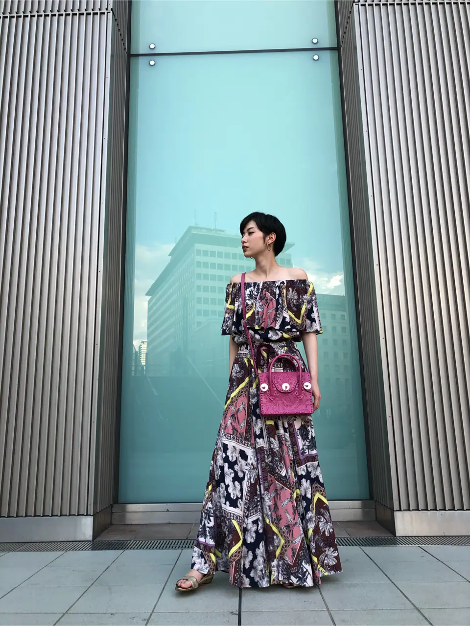 Carving Tribes 村上 麗華 コーディネート画像