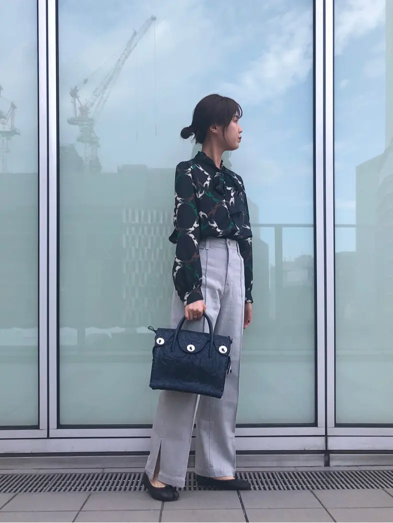 Carving Tribes 伊藤　静華 コーディネート画像