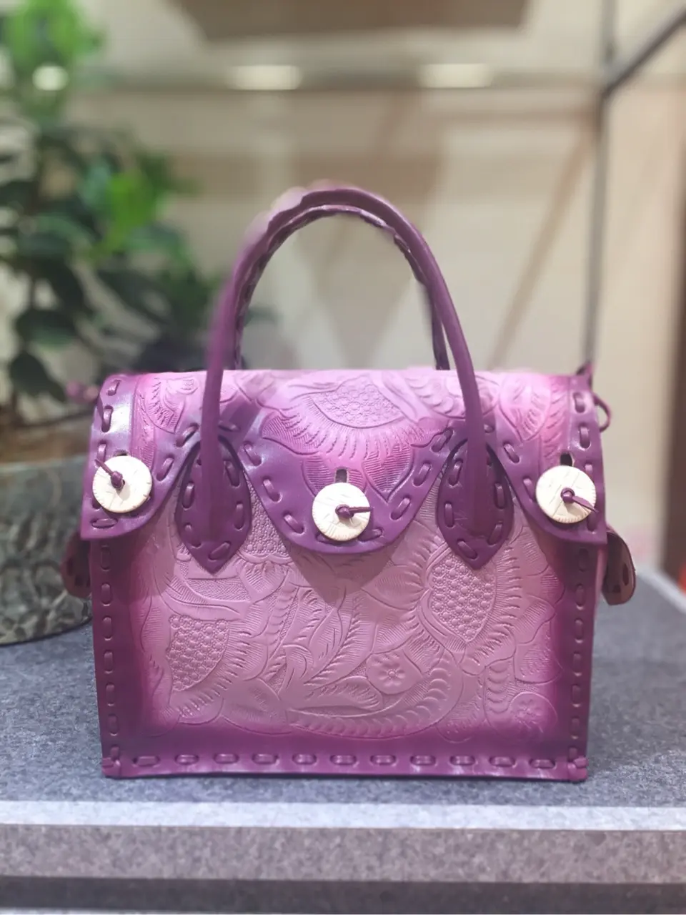 Carving Tribes 岩木　茉利奈 コーディネート画像