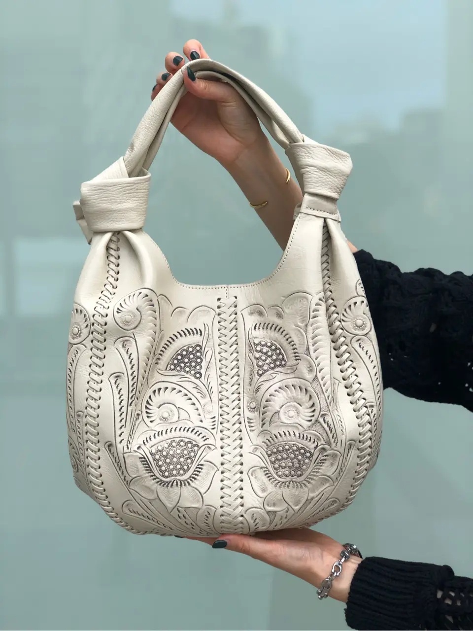 Carving Tribes 伊藤　静華 コーディネート画像