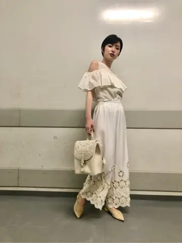 Carving Tribes 村上 麗華 コーディネート画像