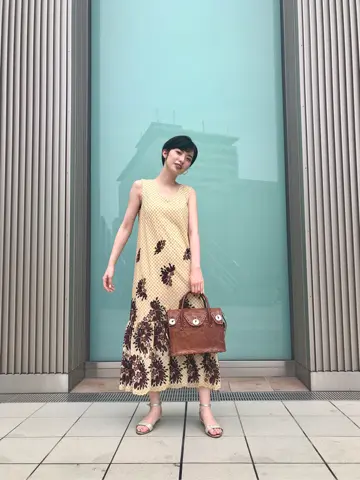 Carving Tribes 村上 麗華 コーディネート画像