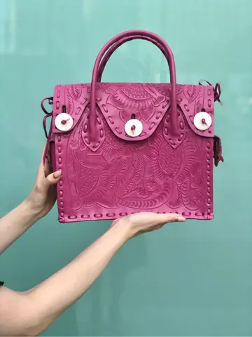 Carving Tribes 村上 麗華 コーディネート画像