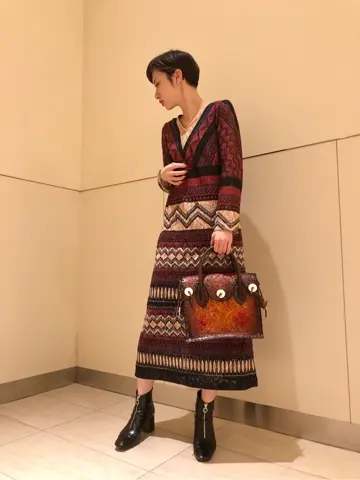 Carving Tribes 村上 麗華 コーディネート画像