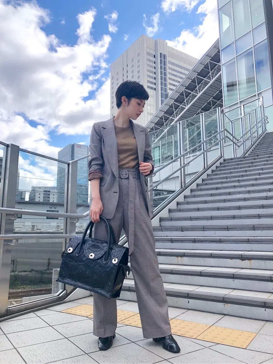 Carving Tribes 村上 麗華 コーディネート画像