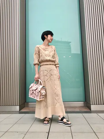 Carving Tribes 村上 麗華 コーディネート画像