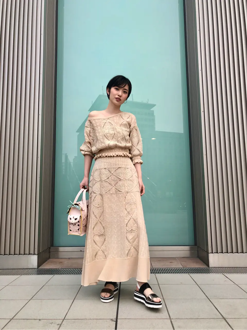 Carving Tribes 村上 麗華 コーディネート画像