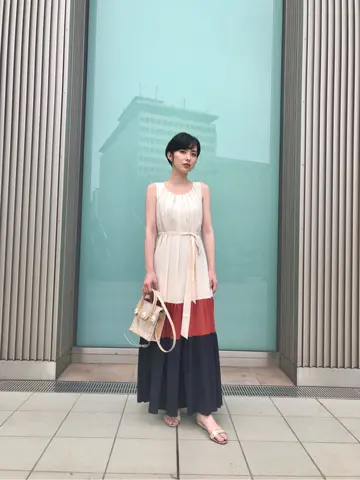 Carving Tribes 村上 麗華 コーディネート画像