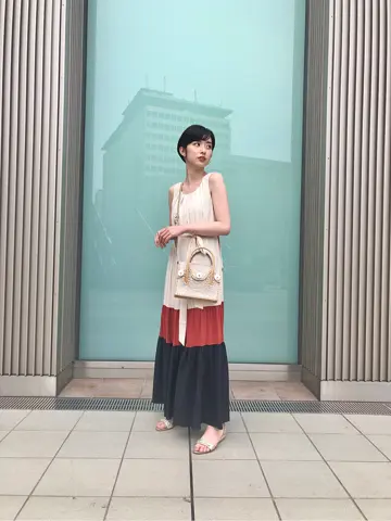 Carving Tribes 村上 麗華 コーディネート画像