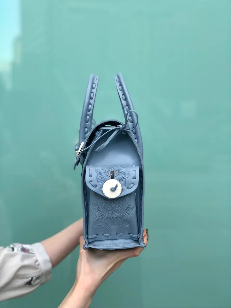 Carving Tribes 村上 麗華 コーディネート画像